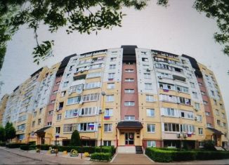 Продажа четырехкомнатной квартиры, 98.2 м2, Волгоградская область, 5-й микрорайон, 52