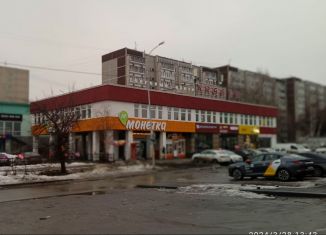 Сдам торговую площадь, 48 м2, Екатеринбург, Волгоградская улица, 49А
