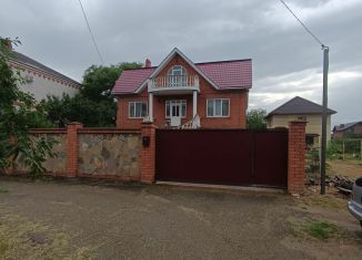 Продаю дом, 426.2 м2, Краснодарский край, улица Луначарского, 189