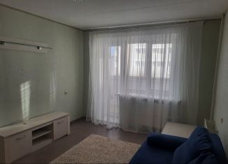 Продается двухкомнатная квартира, 44 м2, Брянск, улица Никитина, 4