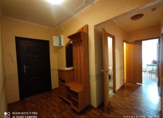 Двухкомнатная квартира на продажу, 61 м2, Курск, проспект Вячеслава Клыкова, 13, Центральный округ