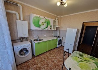 Продается 1-комнатная квартира, 40 м2, Ставропольский край, улица Олега Головченко, 12
