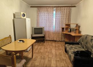 Сдача в аренду комнаты, 18 м2, Тольятти, улица Свердлова, 29