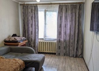 Продается двухкомнатная квартира, 44.1 м2, Черногорск, проспект Космонавтов, 10А