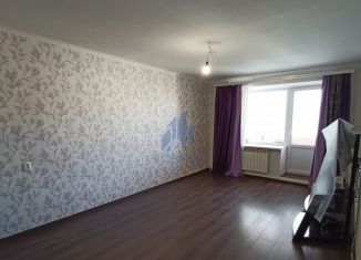 Продается трехкомнатная квартира, 63 м2, Сызрань, улица Дзержинского, 33
