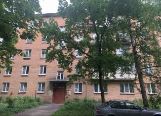 Продам двухкомнатную квартиру, 52 м2, Ленинградская область, улица Володарского, 1