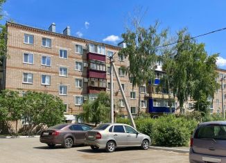 Продам однокомнатную квартиру, 30.6 м2, Оренбургская область, 2-й микрорайон, 13