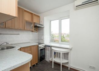 Продажа 2-комнатной квартиры, 45.2 м2, Тюменская область, улица Луначарского, 51