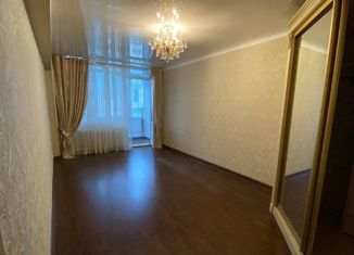 Продается 2-комнатная квартира, 51.8 м2, Грозный, улица Хамзата У. Орзамиева, 32
