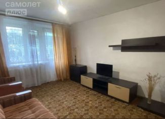 3-комнатная квартира на продажу, 64.5 м2, Белогорск, улица Чехова, 44