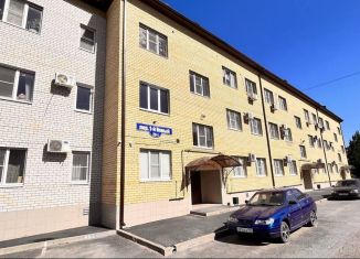 Продается трехкомнатная квартира, 76 м2, Таганрог, 1-й Новый переулок, 26Н