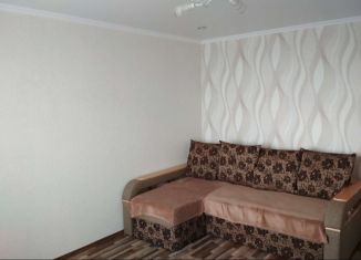 Сдам 1-комнатную квартиру, 37 м2, Саратовская область, улица Романтиков, 44