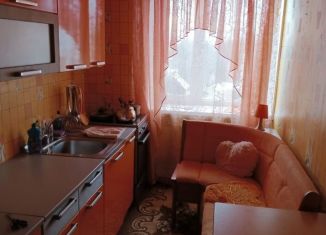 Продам двухкомнатную квартиру, 43.6 м2, Вологодская область, улица Дзержинского, 37