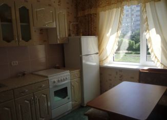 Аренда однокомнатной квартиры, 36 м2, Омск, Зелёный бульвар, 6к1