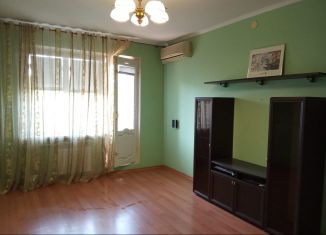 Продается трехкомнатная квартира, 58 м2, Ростовская область, Водопроводная улица, 15-1