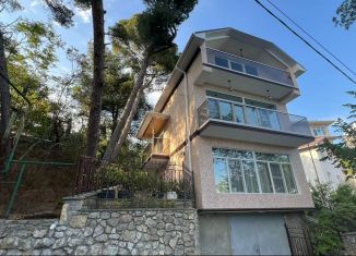 Сдается дом, 110 м2, посёлок городского типа Гаспра, Алупкинское шоссе, 42И