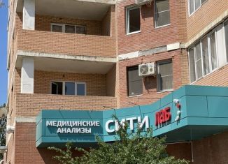 Продается пятикомнатная квартира, 150 м2, Чечня, бульвар Султана Дудаева, 18