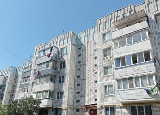 Продажа 3-комнатной квартиры, 70 м2, Батайск, улица Воровского, 19