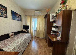 Продаю однокомнатную квартиру, 30.8 м2, Волгоград, проспект Маршала Жукова, 145
