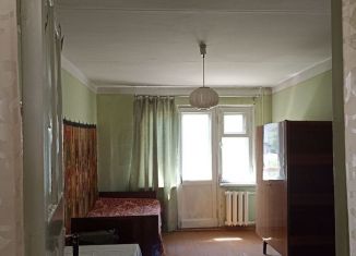 Продается трехкомнатная квартира, 55.7 м2, Первоуральск, улица Ватутина, 52