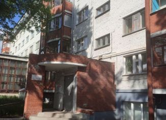 Продается 1-комнатная квартира, 37 м2, Ижевск, Индустриальный район, Авангардная улица, 12