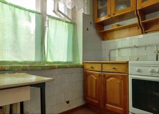 Продается 2-комнатная квартира, 44.2 м2, Екатеринбург, метро Геологическая, улица Народной Воли, 76