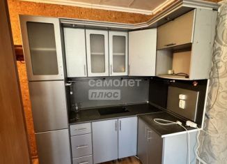 Продаю комнату, 16 м2, Бор, 2-й микрорайон, 4А