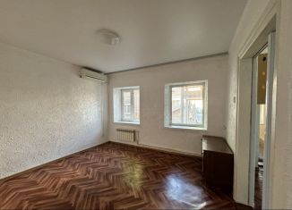 Продам 1-комнатную квартиру, 26 м2, Ростовская область, улица 31-я Линия, 39