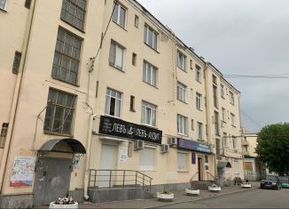 Продаю трехкомнатную квартиру, 78 м2, Екатеринбург, проспект Ленина, 5, метро Площадь 1905 года