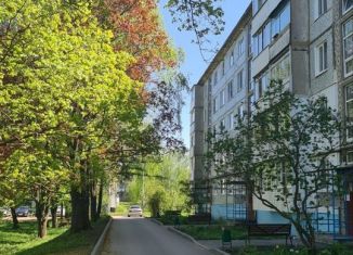 Продается трехкомнатная квартира, 61.6 м2, Узловая, улица Горького, 30