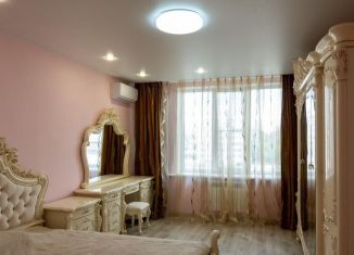 Продается двухкомнатная квартира, 74 м2, Самарская область, улица Урицкого, 23