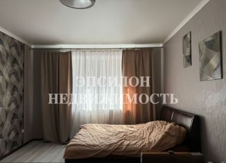 Продам 1-комнатную квартиру, 45 м2, Курск, улица Льва Толстого, 14А