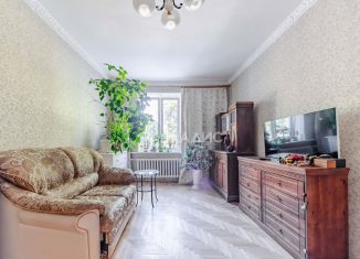 Продажа 2-комнатной квартиры, 56 м2, Санкт-Петербург, улица Савушкина, 19, метро Пионерская