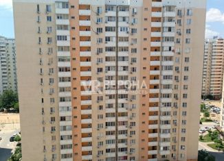 Двухкомнатная квартира на продажу, 65.3 м2, Краснодар, улица Лавочкина, 17