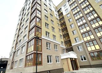 Продаю 2-комнатную квартиру, 68 м2, Брянск, улица Ульянова, 24