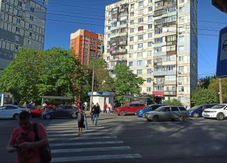 Продаю помещение свободного назначения, 45 м2, Владимир, улица Горького, 102