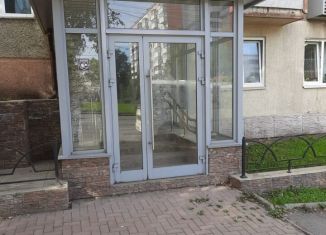 Продам торговую площадь, 43 м2, Кемерово, проспект Химиков, 14