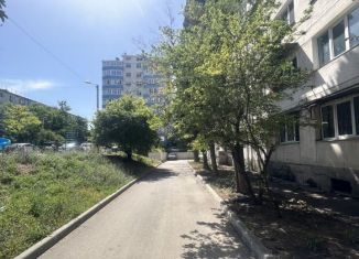 Продам 2-комнатную квартиру, 57 м2, Севастополь, улица Маршала Блюхера, 9А