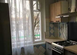 Аренда двухкомнатной квартиры, 46 м2, Москва, улица Молдагуловой, 11к1