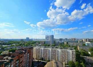 Продается трехкомнатная квартира, 130 м2, Ростовская область, улица Текучёва, 139В