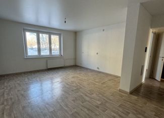Продаю 4-комнатную квартиру, 76 м2, Челябинск