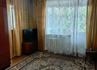 Продается 2-комнатная квартира, 42.8 м2, Иркутская область, улица Ленина, 87