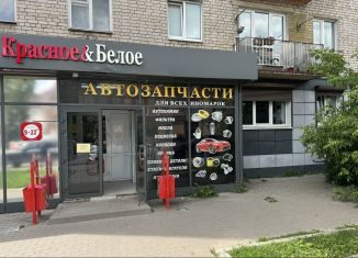 Сдам в аренду офис, 82.5 м2, Тверь, улица Андрея Дементьева, 19, Центральный район