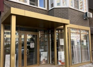 Сдаю в аренду торговую площадь, 65 м2, Краснодар, улица им. Героя Яцкова И.В., 17, микрорайон Губернский