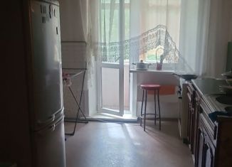 Четырехкомнатная квартира в аренду, 80 м2, Иркутск, микрорайон Университетский, 12