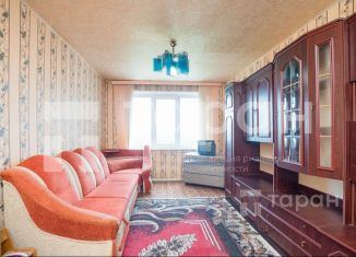 Продается 3-комнатная квартира, 66.8 м2, Челябинская область, улица Богдана Хмельницкого, 34