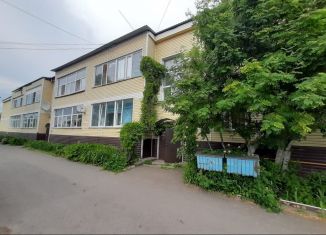 Продается двухкомнатная квартира, 50.4 м2, Омская область, улица Гагарина, 3