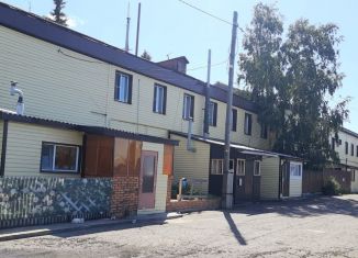 Продажа 3-комнатной квартиры, 104 м2, Омская область, Комбинатовская улица, 11