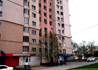 Продам однокомнатную квартиру, 36 м2, Белгородская область, улица Губкина, 17Вк3