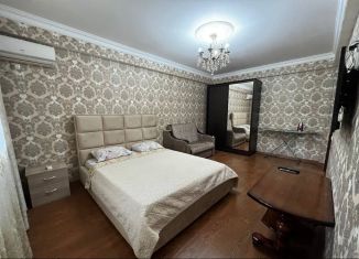 Аренда 1-комнатной квартиры, 55 м2, Дагестан, улица Гагарина, 18М